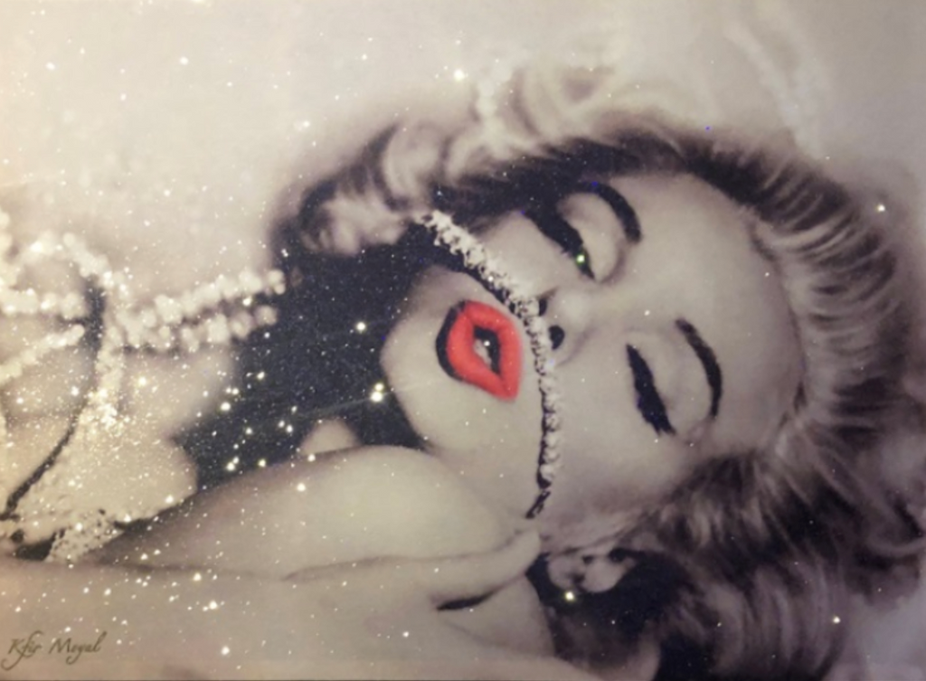 Diamonds Marilyn Monroe Red Lips