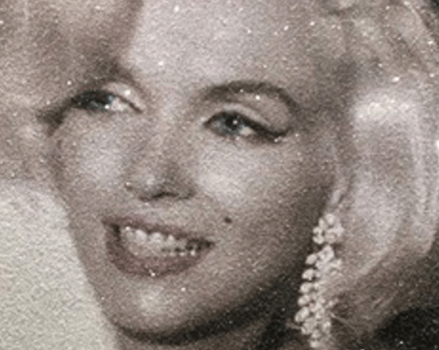 Blue Eyed Marylin