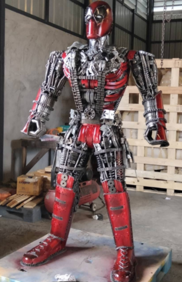 Deadpool Robot