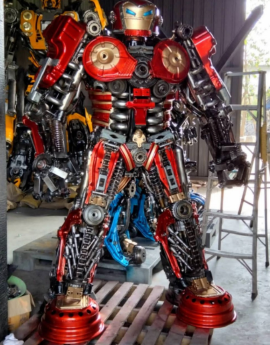 Iron Man Hulkbuster Robot